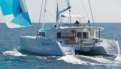 Catamaran Charter Croatia Lagoon 450 Sailing Aft