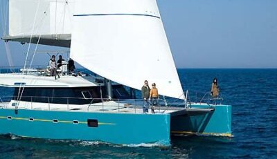 Catamaran Charter Spain Sunreef 62 Guapa Under Sails
