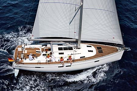Yacht Charter Greece Bavaria 45 Stbd Side