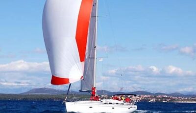 Yacht Charter Croatia Bavaria 47