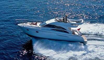 Yacht Charter Croatia Princess 42 Fly Running Port