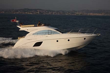 Yacht Charter Croatia Monte Carlo 47 Fly Running