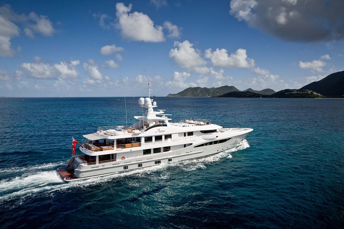 astra expedition yacht