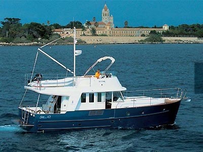 Beneteau Trawler 42 Motor Yacht Charter Croatia Running