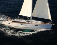 Yacht Charter Dubrovnik Jeanneau 53 Stbd Side