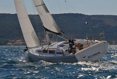 Hanse 345 Croatia Under Sails