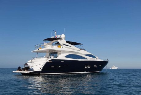 Sunseeker Live The Moment Stbd Side Anchor