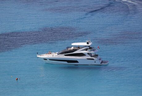 Sunseeker Yacht 75 In Greece