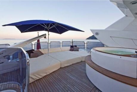 Sunseeker Yacht 90 Croatia Sun Deck