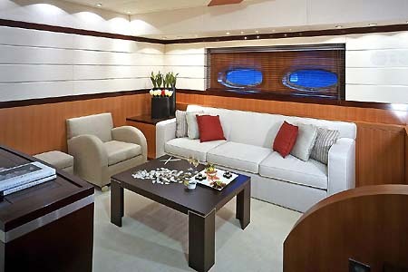 Sailing Yacht Charter Mumu Salon2
