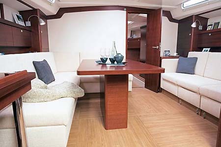 Yacht Charter Croatia Hanse 470 Salon1