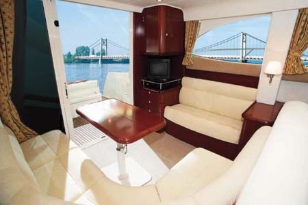 Yacht Charter Croatia Jeanneau Prestige 36 Salon2