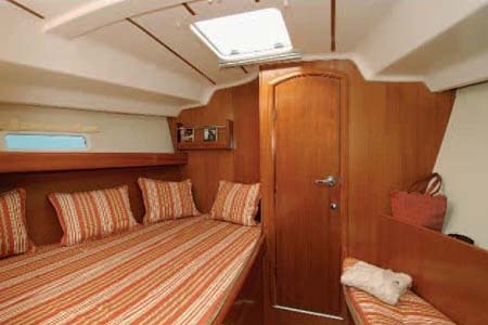 Beneteau Oceanis 393 Croatia Yacht Charter Cabin
