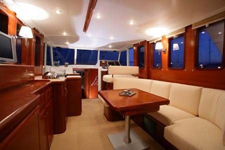 Yacht Charter Croatia Beneteau Trawler 42 Salon