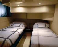 Yacht Charter Croatia Azimut 39 Evolution Twin Cabin