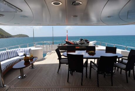 Pida Luxury Charter Yacht Upper Deck Al Fresco Table