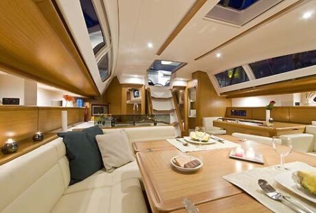Yacht Sun Odyssey 50 Ds Salon3