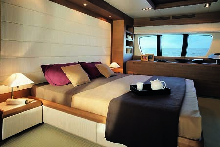 Yacht Charter Dubrovnik Montenegro Azimut 98 Cabin