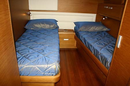 Yacht Charter Greece Gianetti Star 64 Twin Cabin