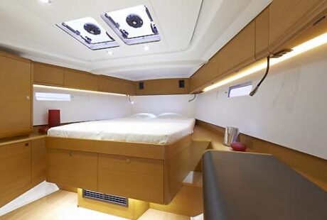 Yacht Charter Greece Jeanneau Sun Odyssey 469 Fwd Cabin