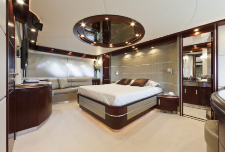 Luxury Yacht Dominator 86 Master Cabin