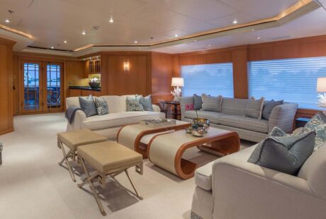 Four Wishes Salon Looking Aft