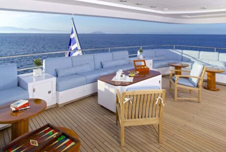 Oceanos Upper Deck Aft Lounge