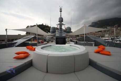 Sea Force One Jacuzzi Day And Sunpads