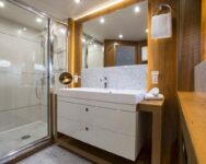 Play The Game Sunseeker 28m Master Cabin En Suite
