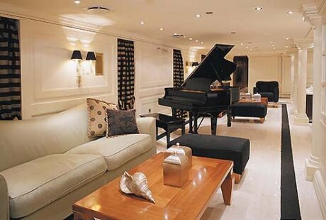 Christina O Piano Lounge