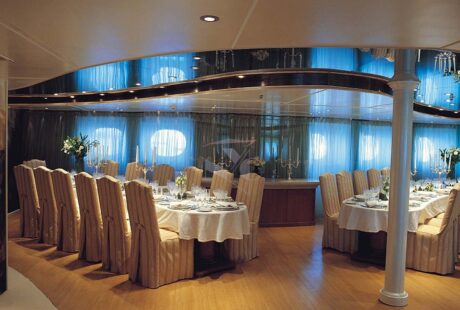 Elegant 007 Dining Area