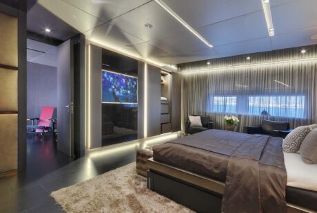 Giraud Luxury Charter Yacht Master Stateroom