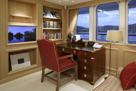 Northern Star Master Stateroom Office