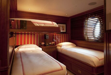 Perini Navi Luna Twin Cabin With Pullman Bed