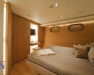 Jems Double Stateroom