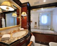 Bash Benetti Double Stateroom Bath
