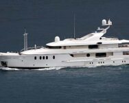 rla Luxury Charter Yacht Thumb