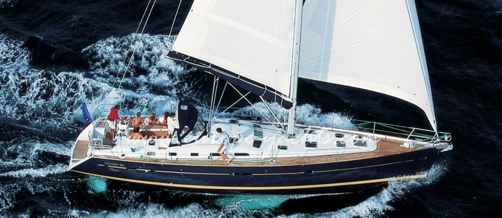 Yacht Charter3